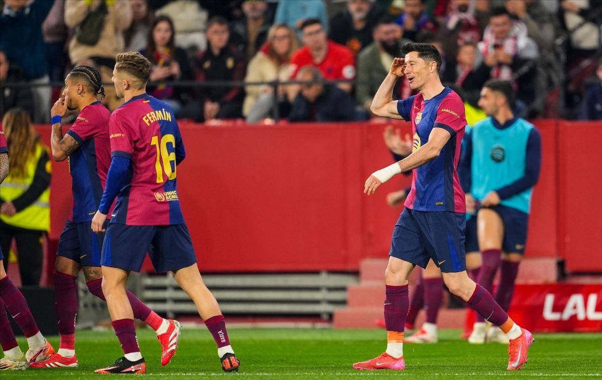  莱万多夫斯基巅峰对决，哈兰德与70激战DWG分钟，逆转胜负难料！